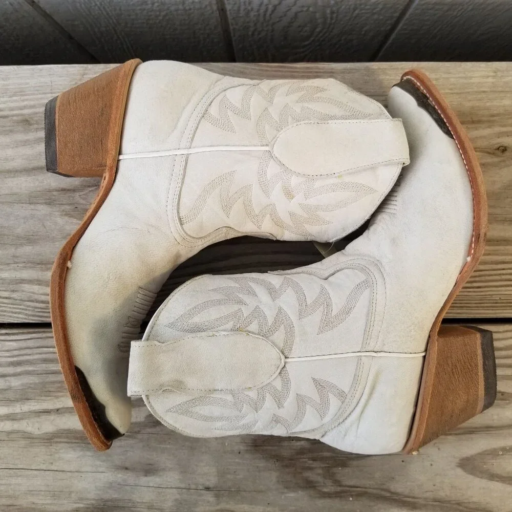 Idyllwind Wheels Womens Bone Leather Cowboy Western Booties 8 B BIWFA24L20
